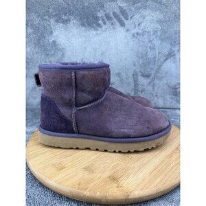 UGG Boots Womens Size 7 Purple Suede Shearling Ankle Winter Booties 1016222